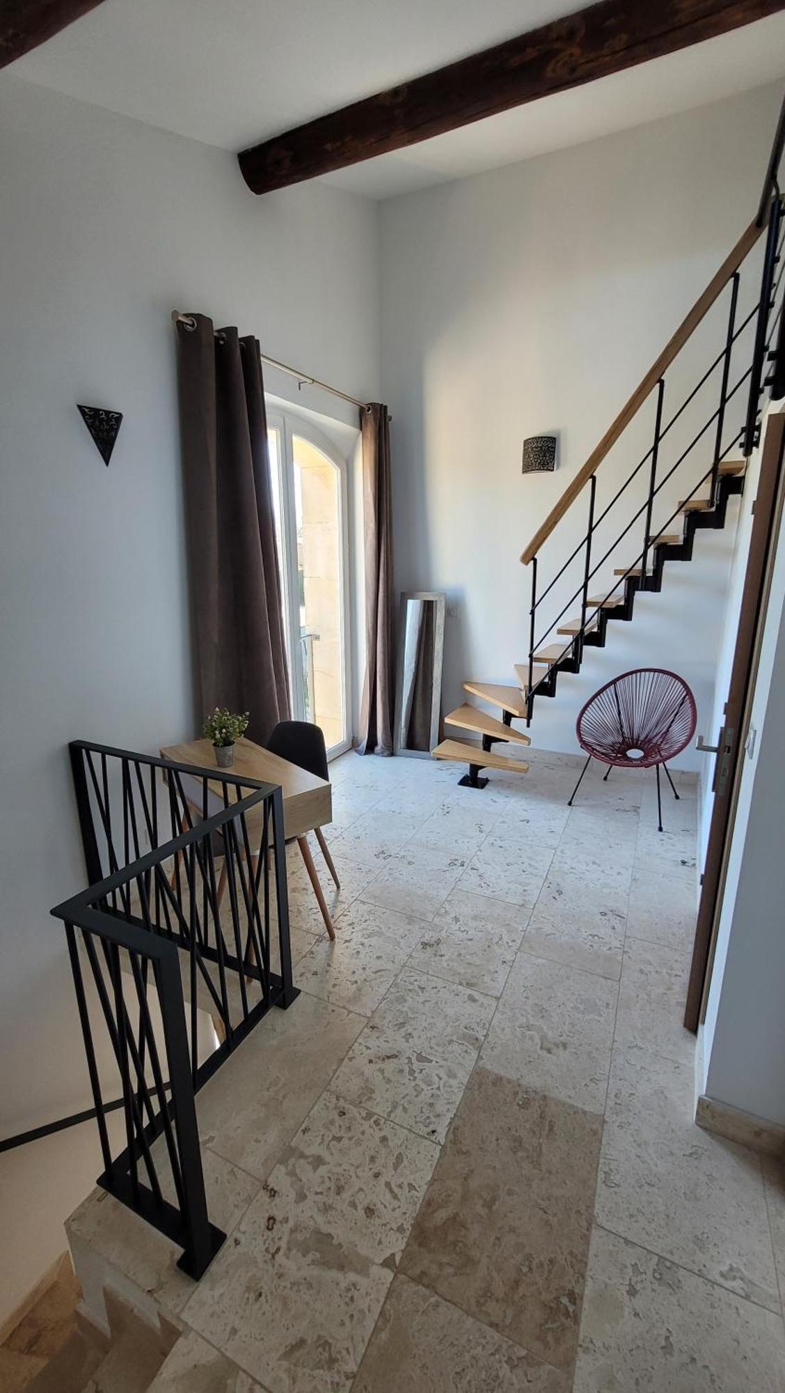Appartement Dans Mas Provencal Arlés Exterior foto